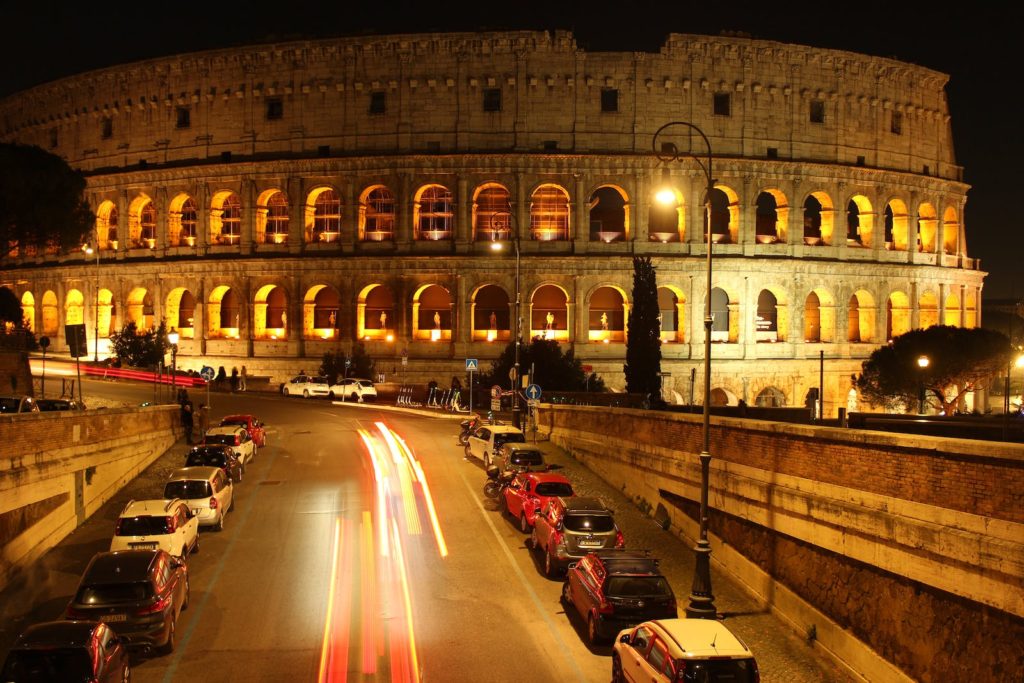 get_to_colosseum_by_car - Paris Food Tours get_to_Colosseum_by_car